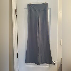 Athleta Elation flare leggings